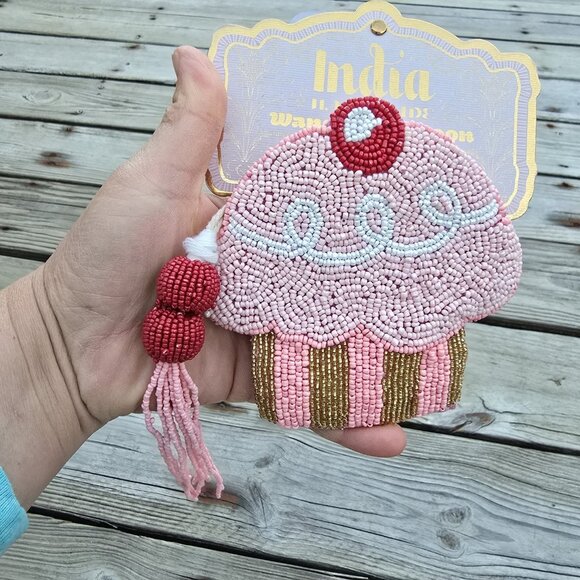 Viral Cupcake Cherry Pink Beaded Coin Purse Pouch India Handmade Wandering Moon - Picture 3 of 4